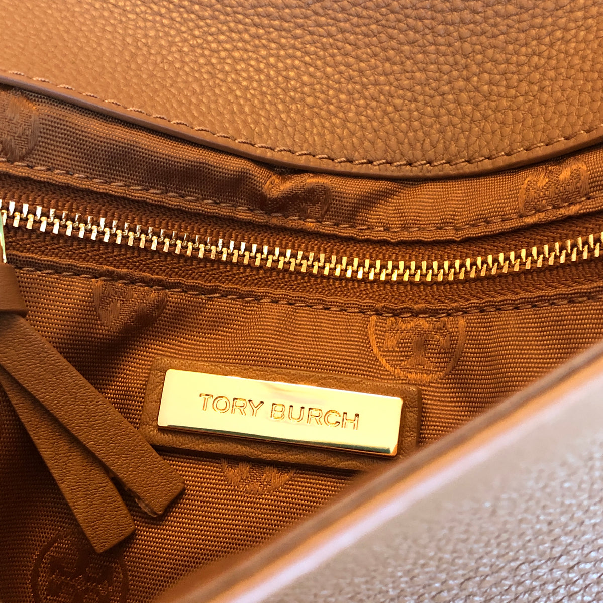 Pre-Owned Tory Burch Pebble Leather Britten Clutch/Crossbody Bag
