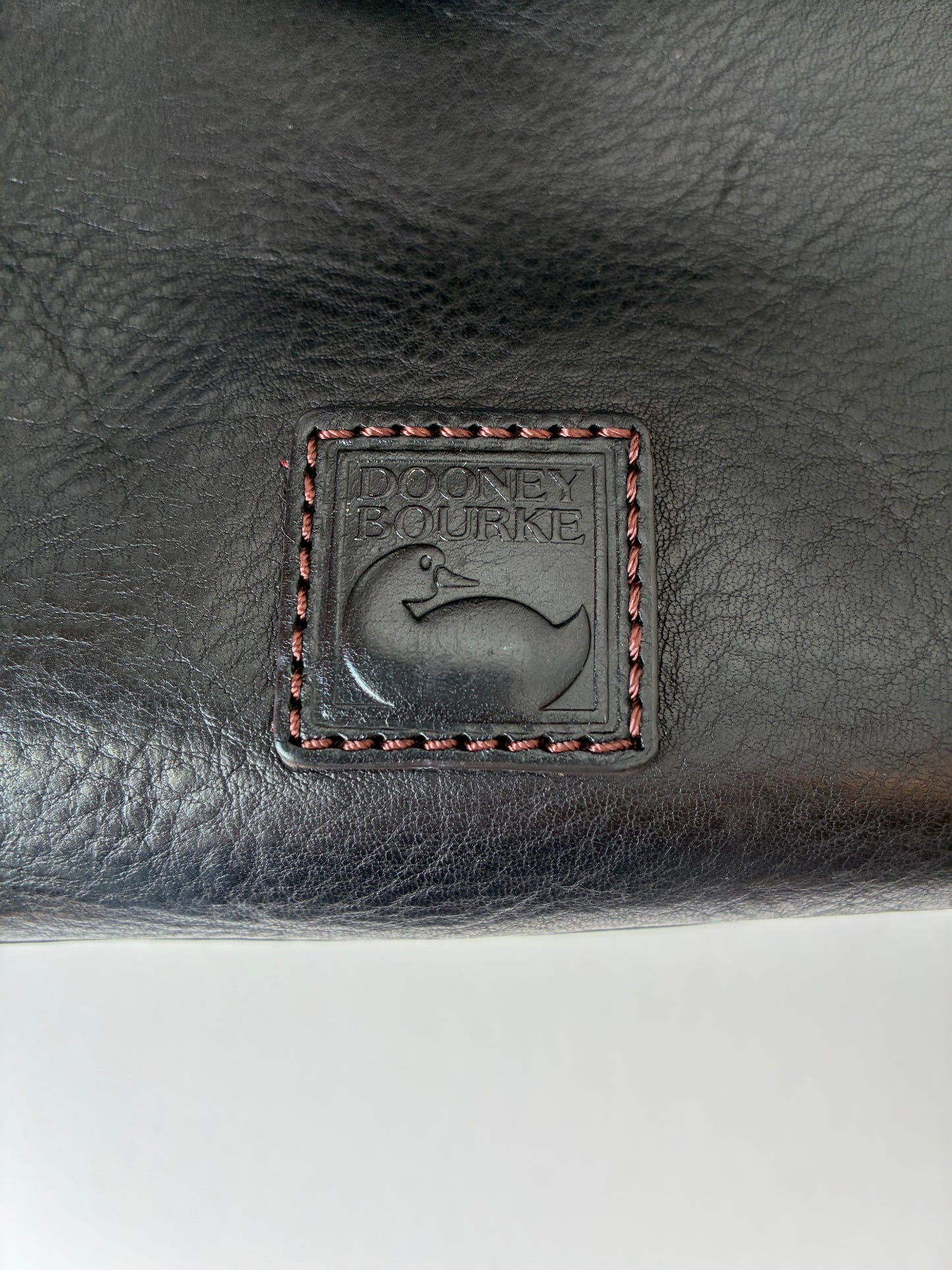 Pre-owned Dooney & Bourke Florentine Smith Bag, Material: Leather