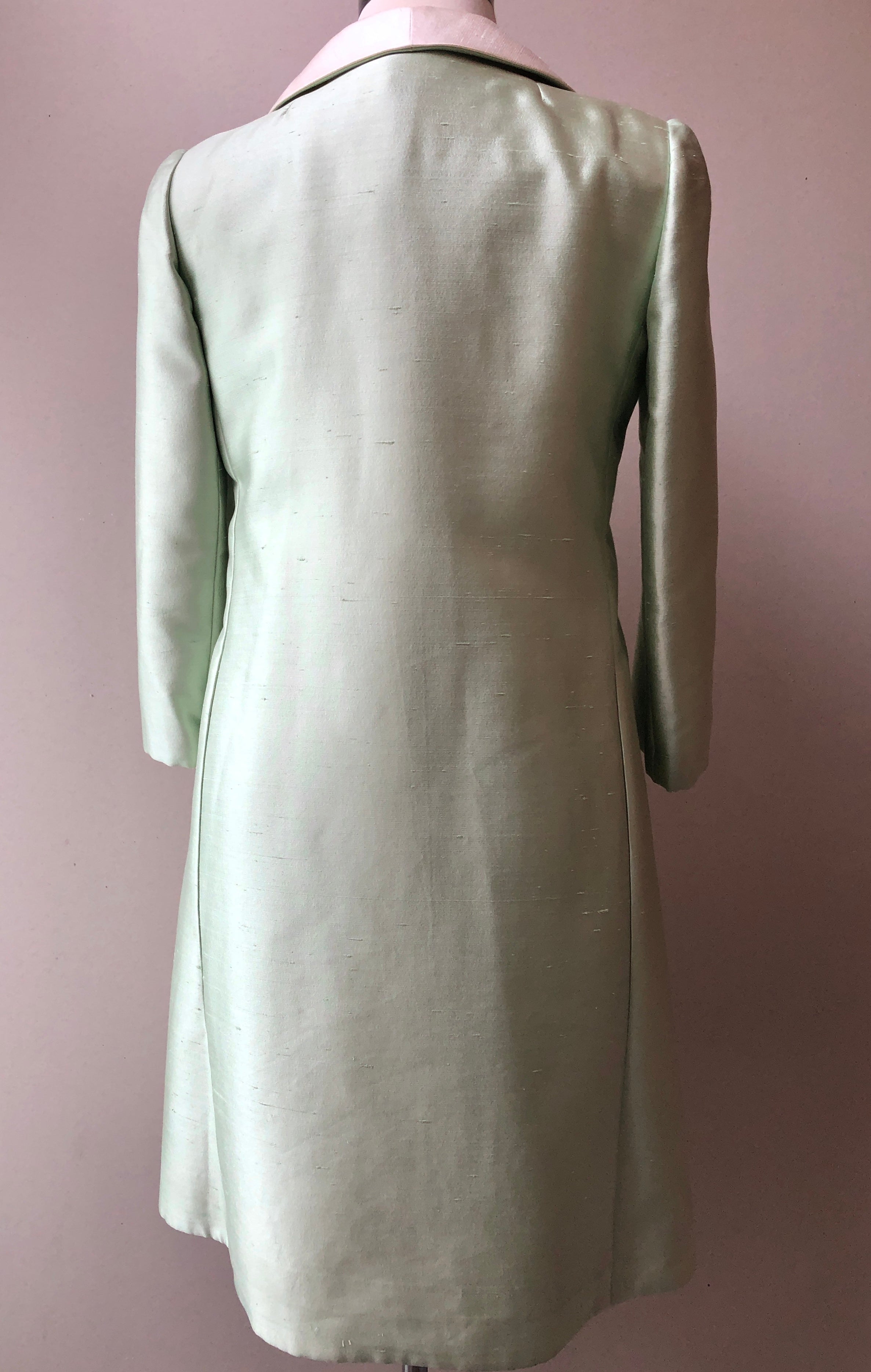 1960’s 2pc Celery & Ivory Silk Textured Coat and Dress Set, Size Large (12/14)