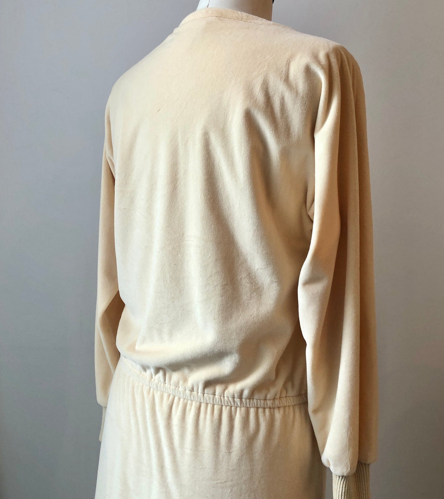 1970’s Non-Stop Velour Elastic Waist Banded Pullover Dress, Size Med