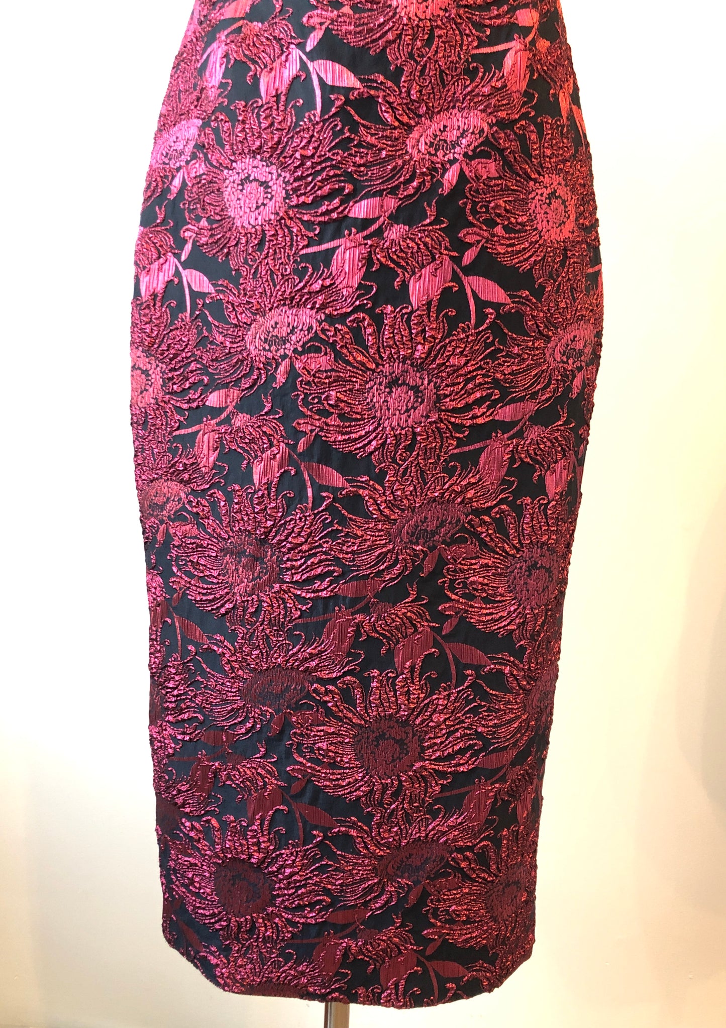 Pre-Owned NWT Lela Rose Navy & Pink Metallic Sunflower Jacquard Puff Sleeve Sheath Dress , Size 12
