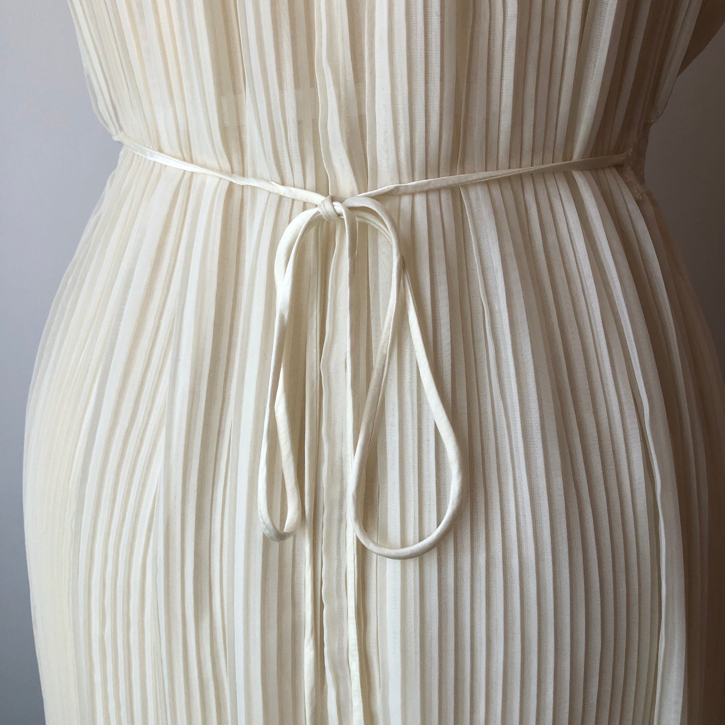1950’s Barbazon Sheer Pleated Woven Nylon and Lace Nightgown, Size Medium/Large
