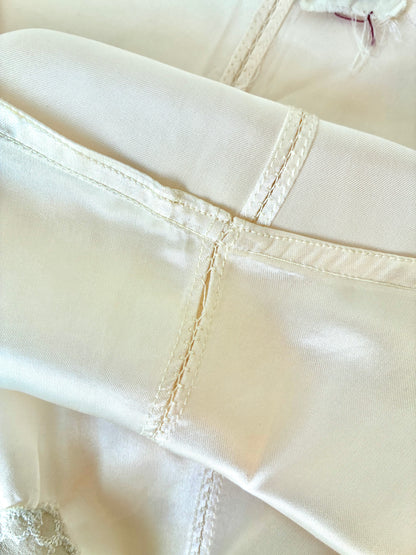 1940’s True Form Tap Shorts With Lace Hem, Size X/S Material: 100% Rayon
