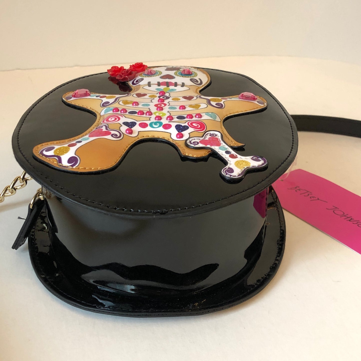 NWT Pre-Owned Betsey Johnson Patent Leather Multi Media Kitsch Crossbody Bag