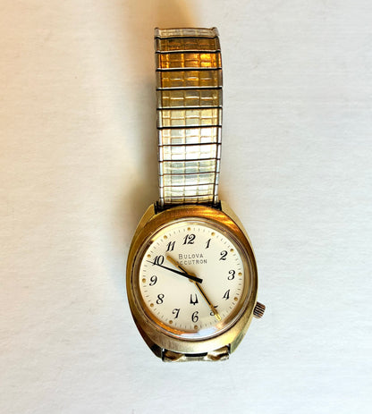 1976 Bulova Accutron Gold Metal Watch Speidel Stretch Link Watch (Working w/ New Battery)