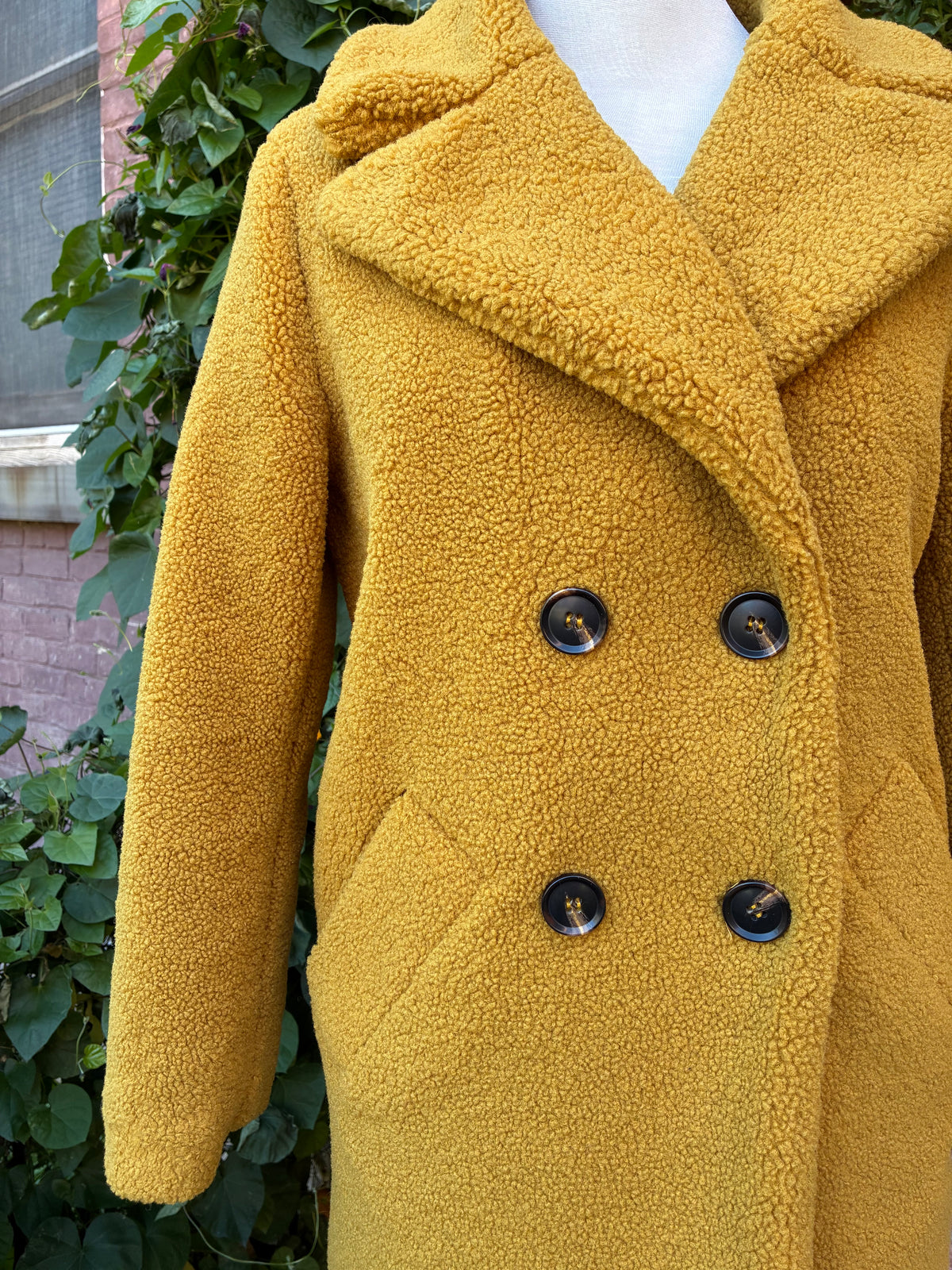 Pre-Owned Driftwood Marigold Teddy Bear Coat, Size Medium