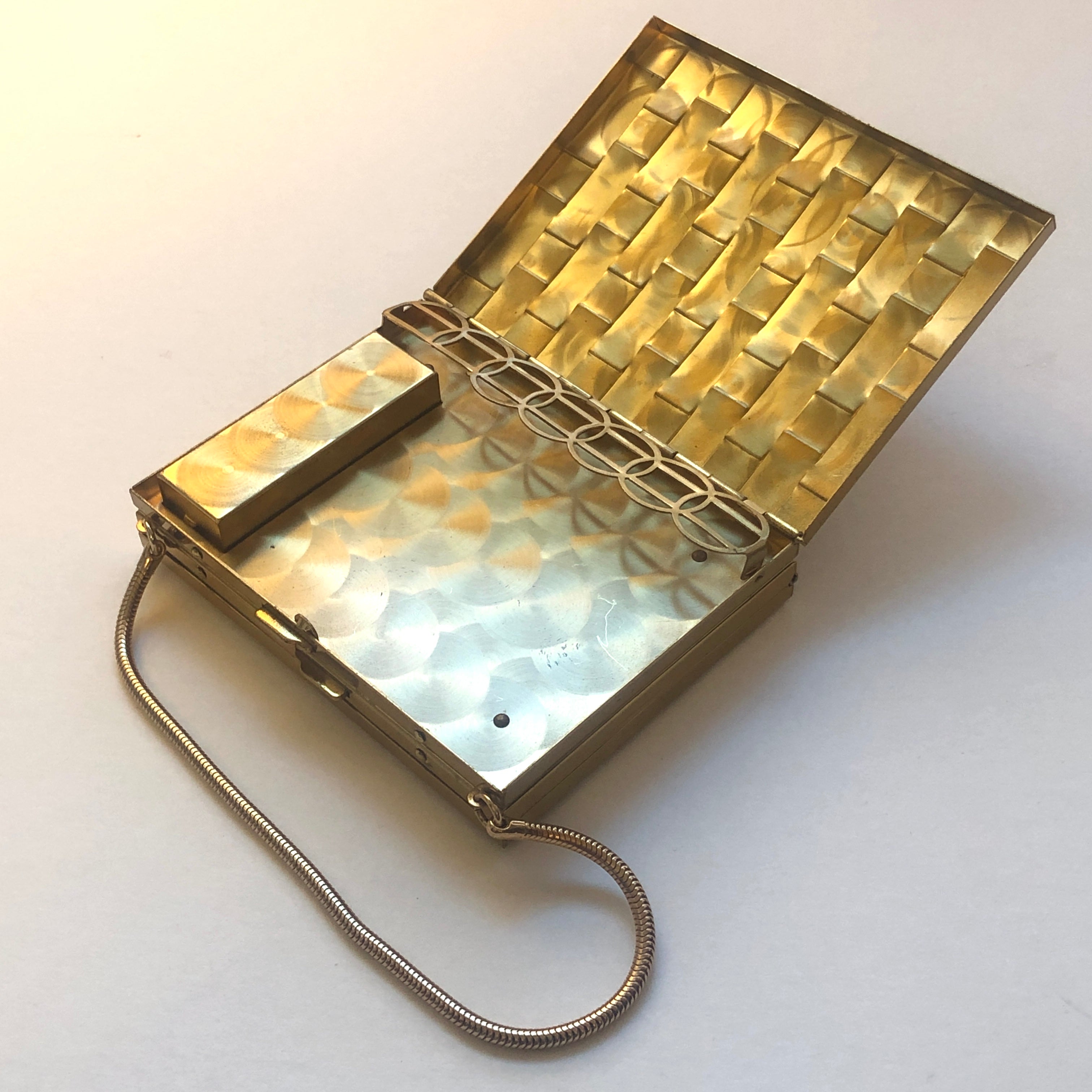1950’s Woven Gold Tone Metal Combination Compact Cosmetic & Cigarette Case with Chain Handle