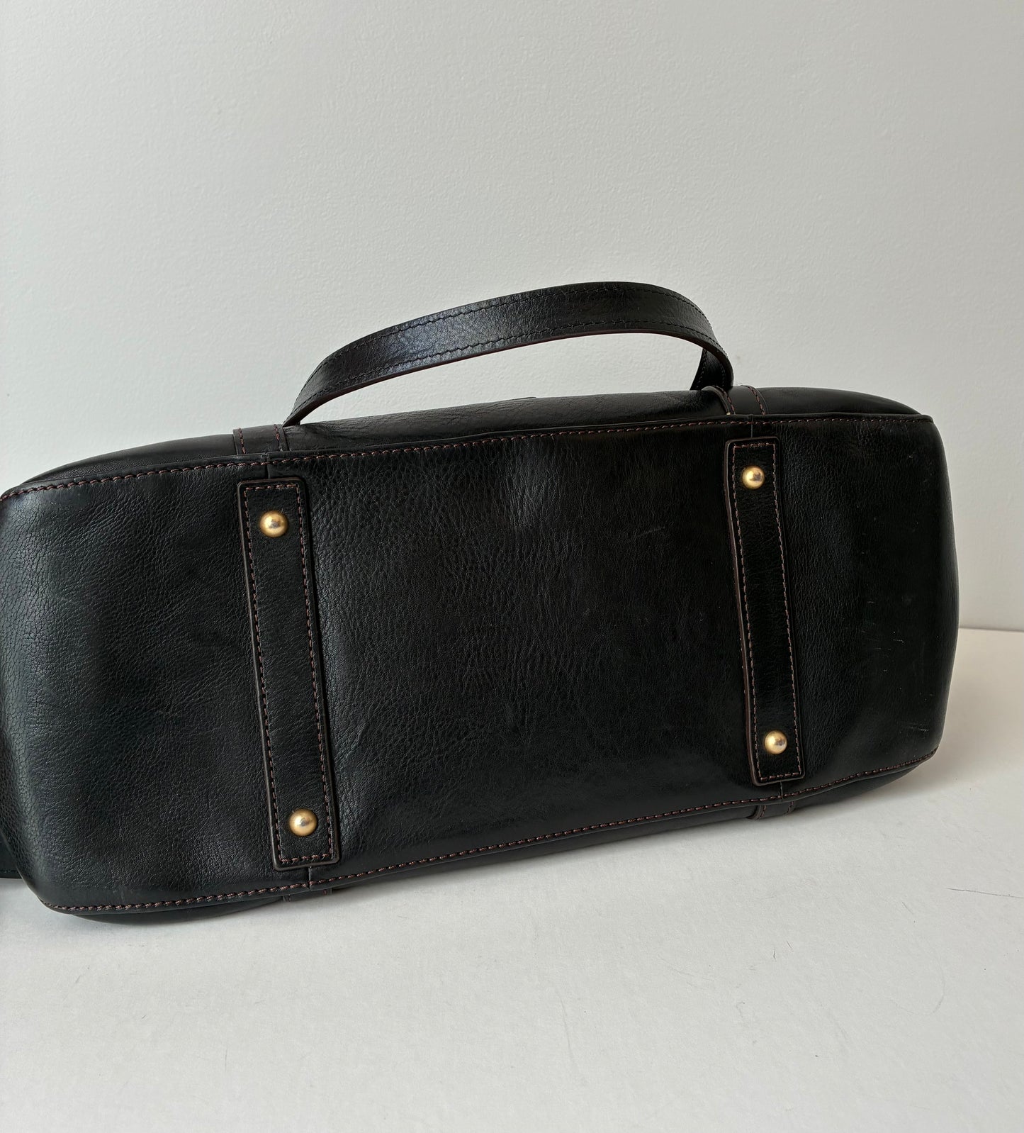 Pre-owned Dooney & Bourke Florentine Smith Bag, Material: Leather