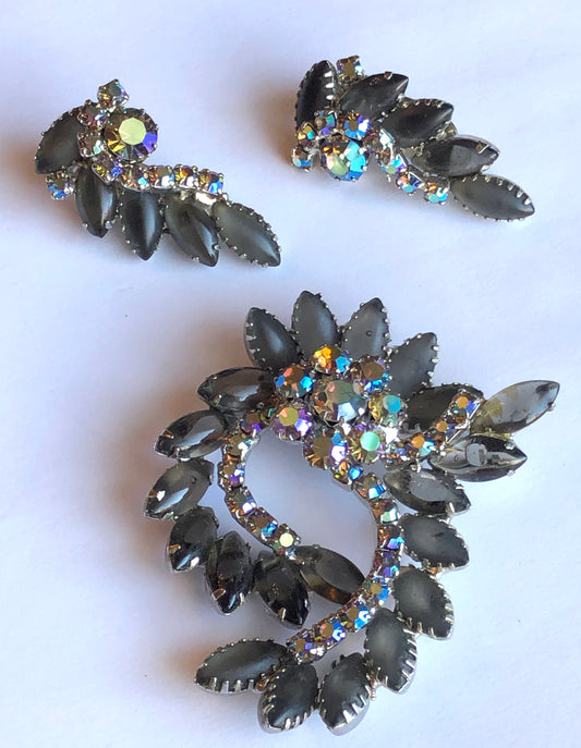 1950’s 3-Pc Smokey Glass Marquis Stone and Aurora Borealis Unsigned Juliana Style Cocktail Brooch and Clip Earring Set