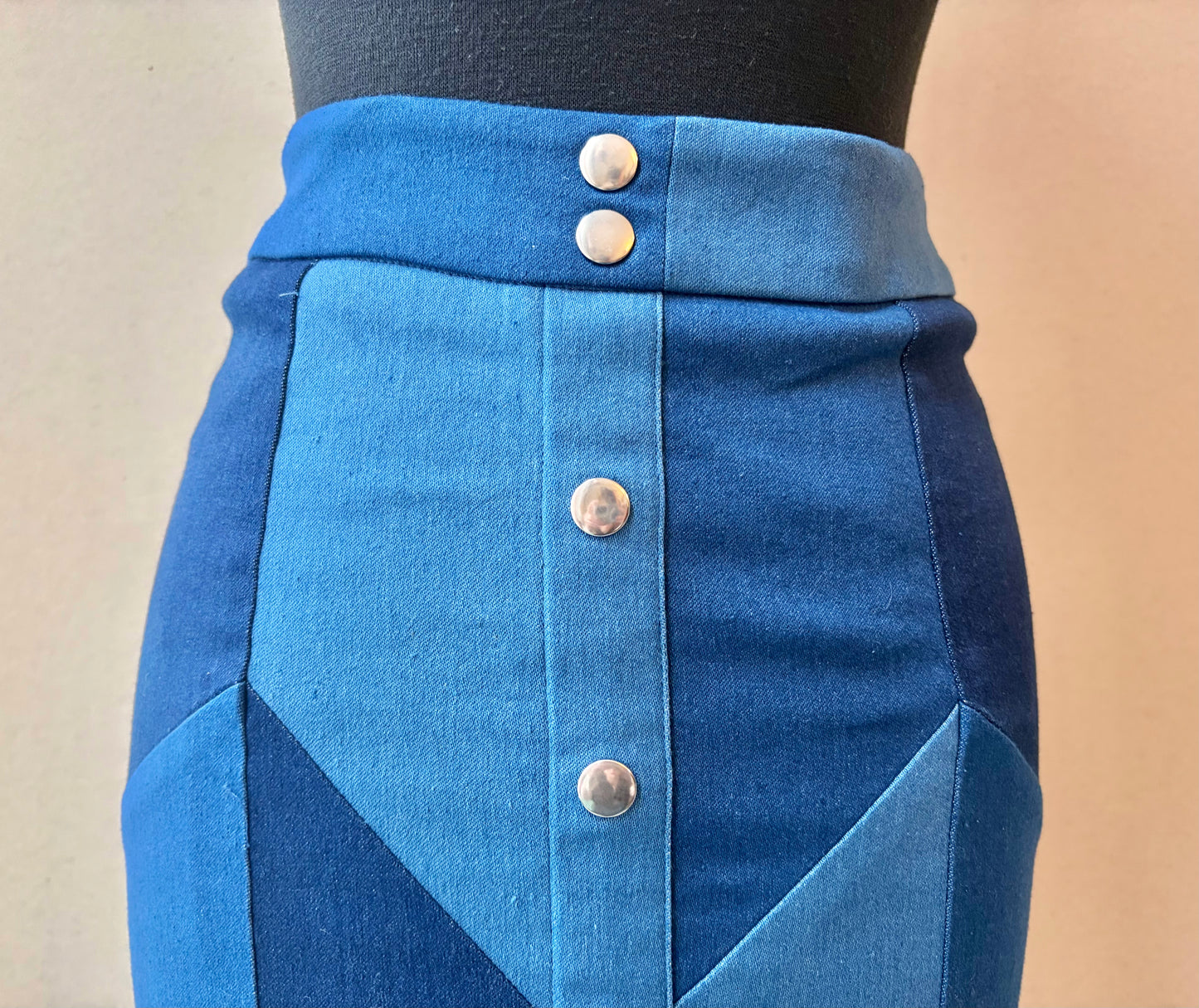 Gracia Blue Patchwork Pencil Skirt - Size Small