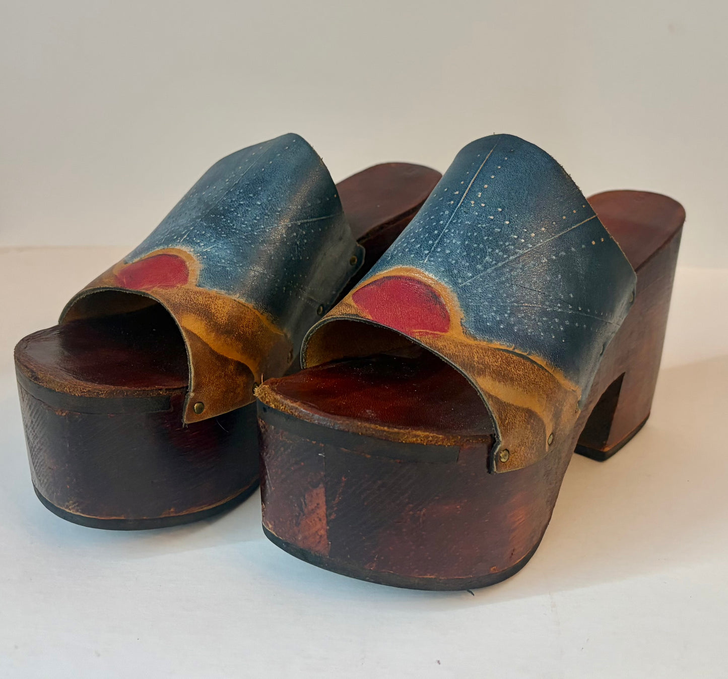 Plush Cow RARE Vintage 70s Printed Leather Platform Wood Clog | Size Women's 8