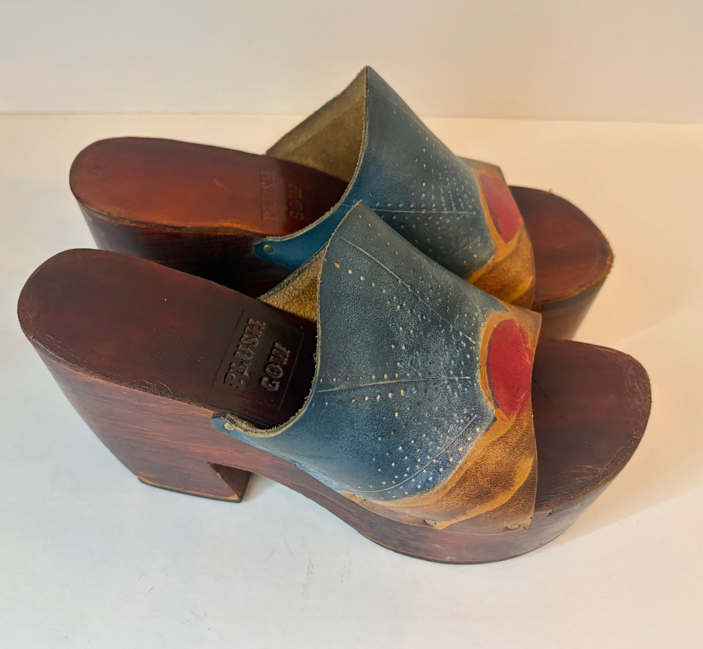 Plush Cow RARE Vintage 70s Printed Leather Platform Wood Clog | Size Women's 8