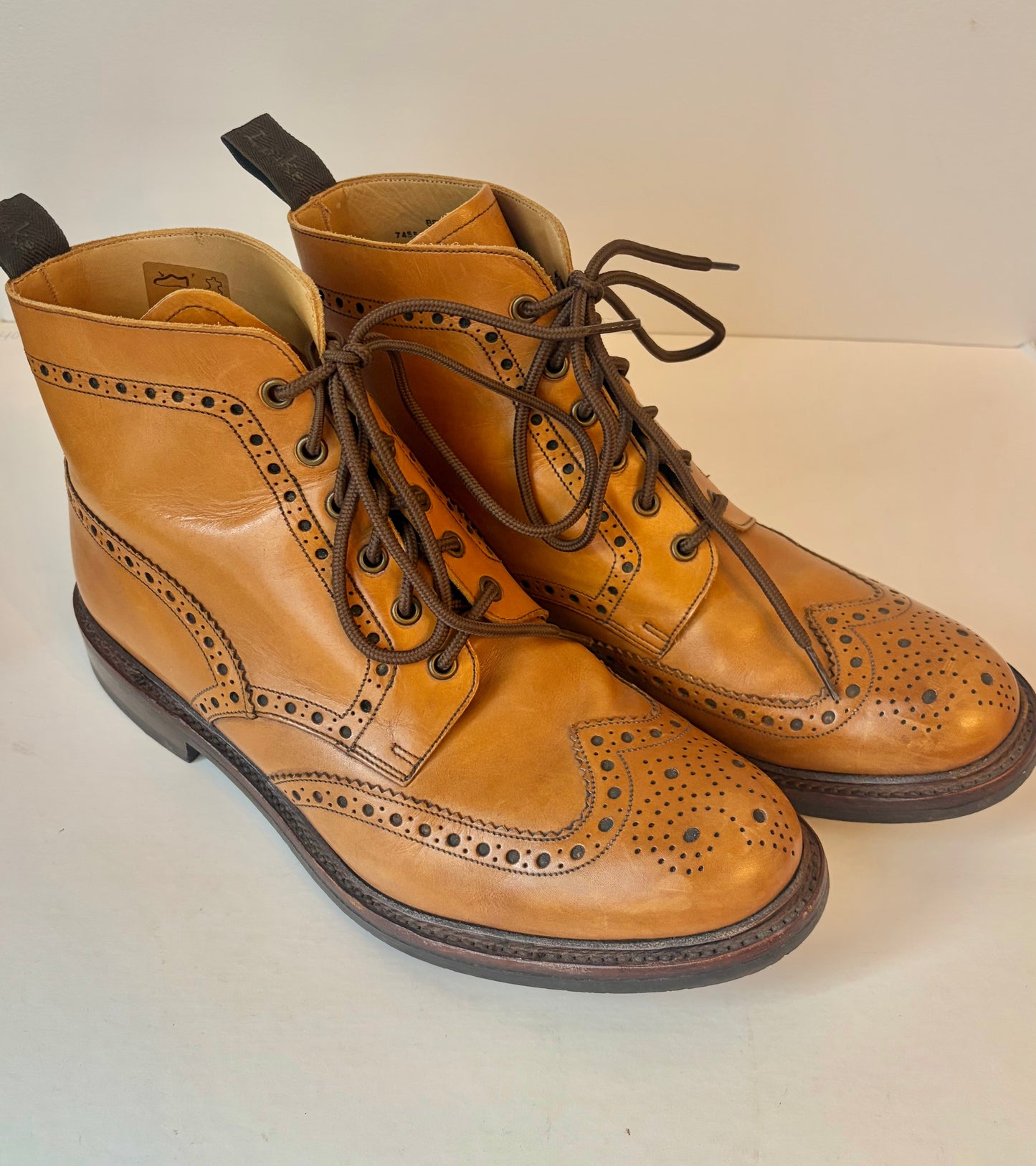 Loake 1880 Bedale Wingtip Men's Leather Boots | Size Men's 10