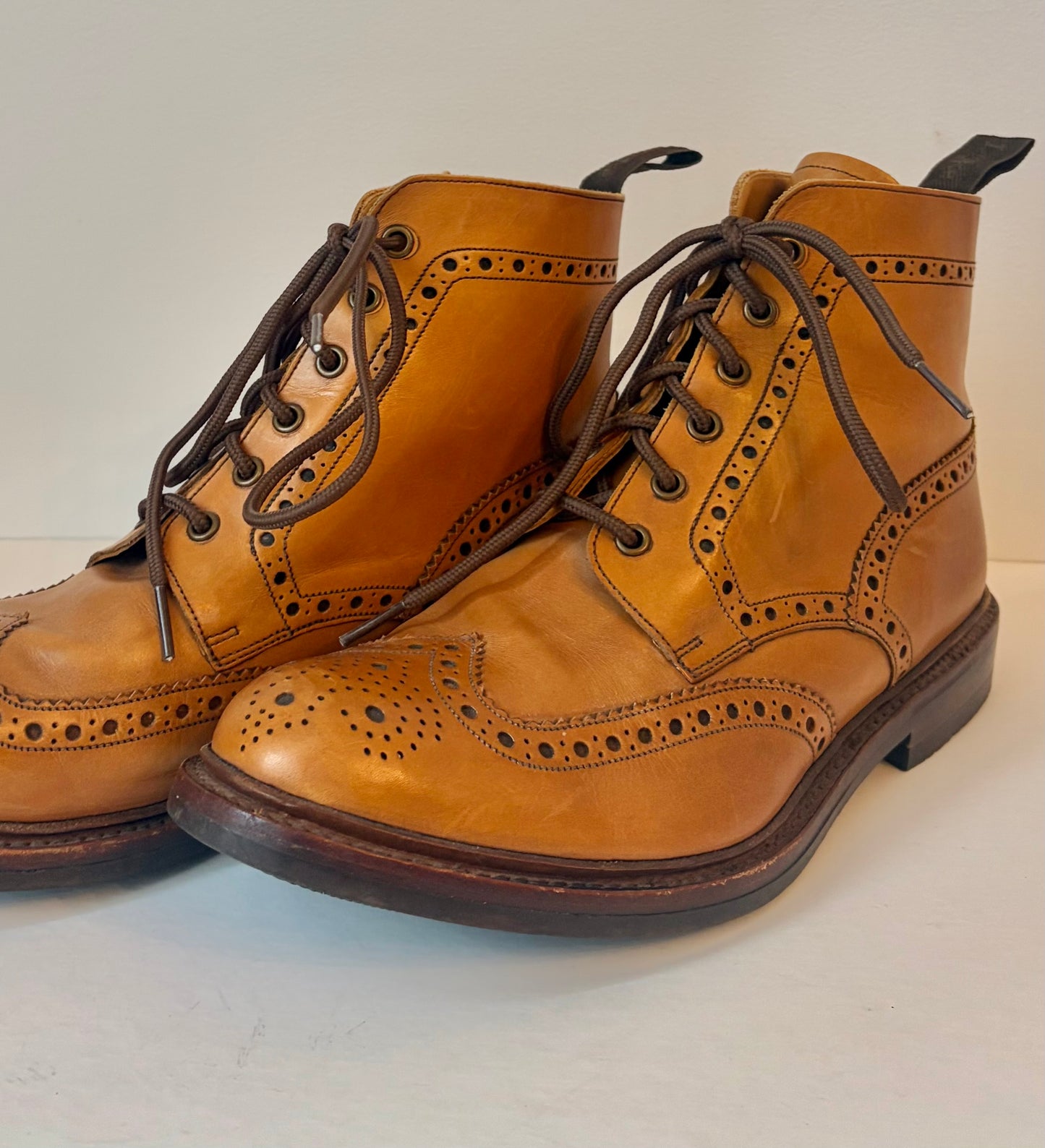 Loake 1880 Bedale Wingtip Men's Leather Boots | Size Men's 10
