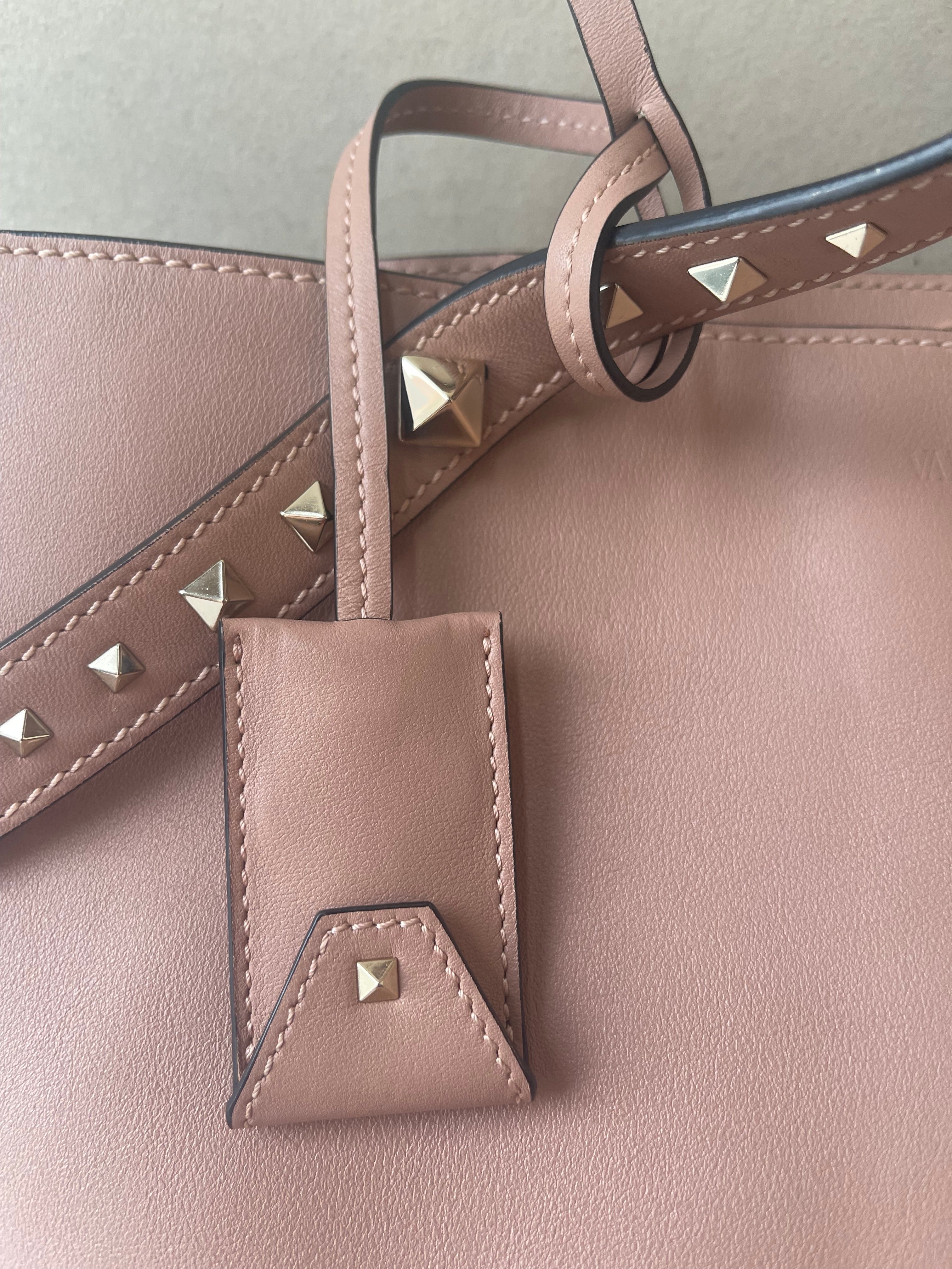 Valentino Rockstud Leather Tote - Blush