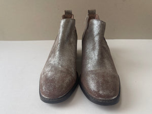 Seychelles Distressed Metallic Ankle Boots - Size 8.5