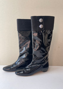 Pre-Owned Pucci Vintage Patent Leather Mod-Style Boots - Size 8