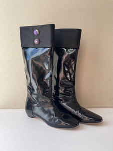 Pre-Owned Pucci Vintage Patent Leather Mod-Style Boots - Size 8