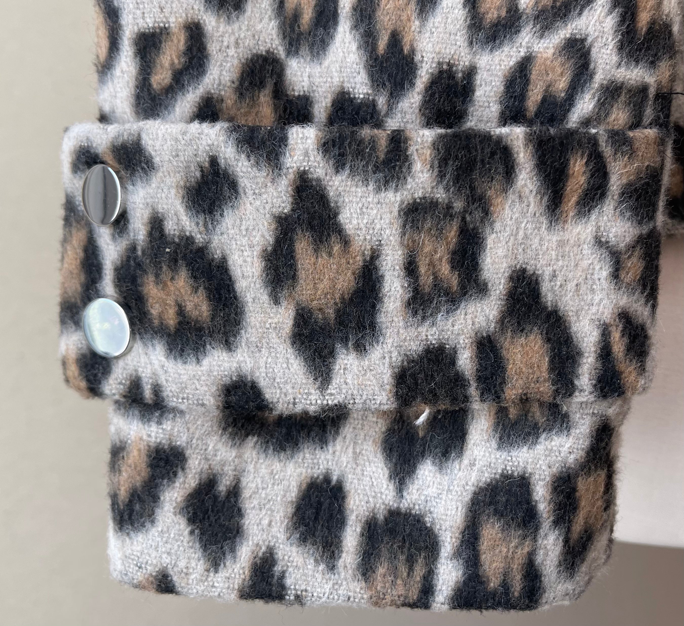 VIGloss Faux Fur Two-Tone Leopard Print Jacket