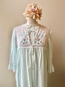 Barbizon Boutique 70s Vintage 2-Piece Nightgown Set