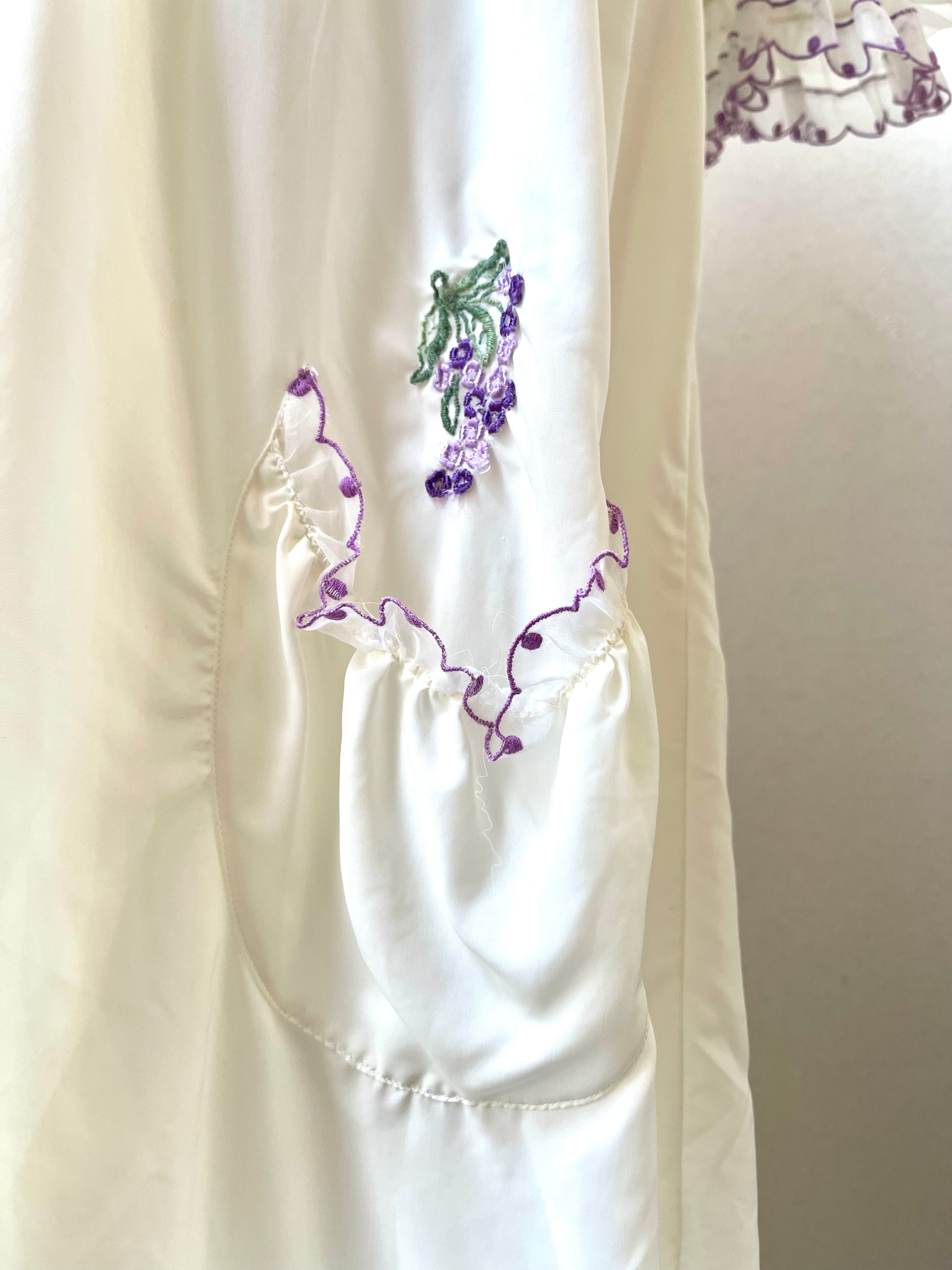 50s Vintage Violet Decal Nightgown