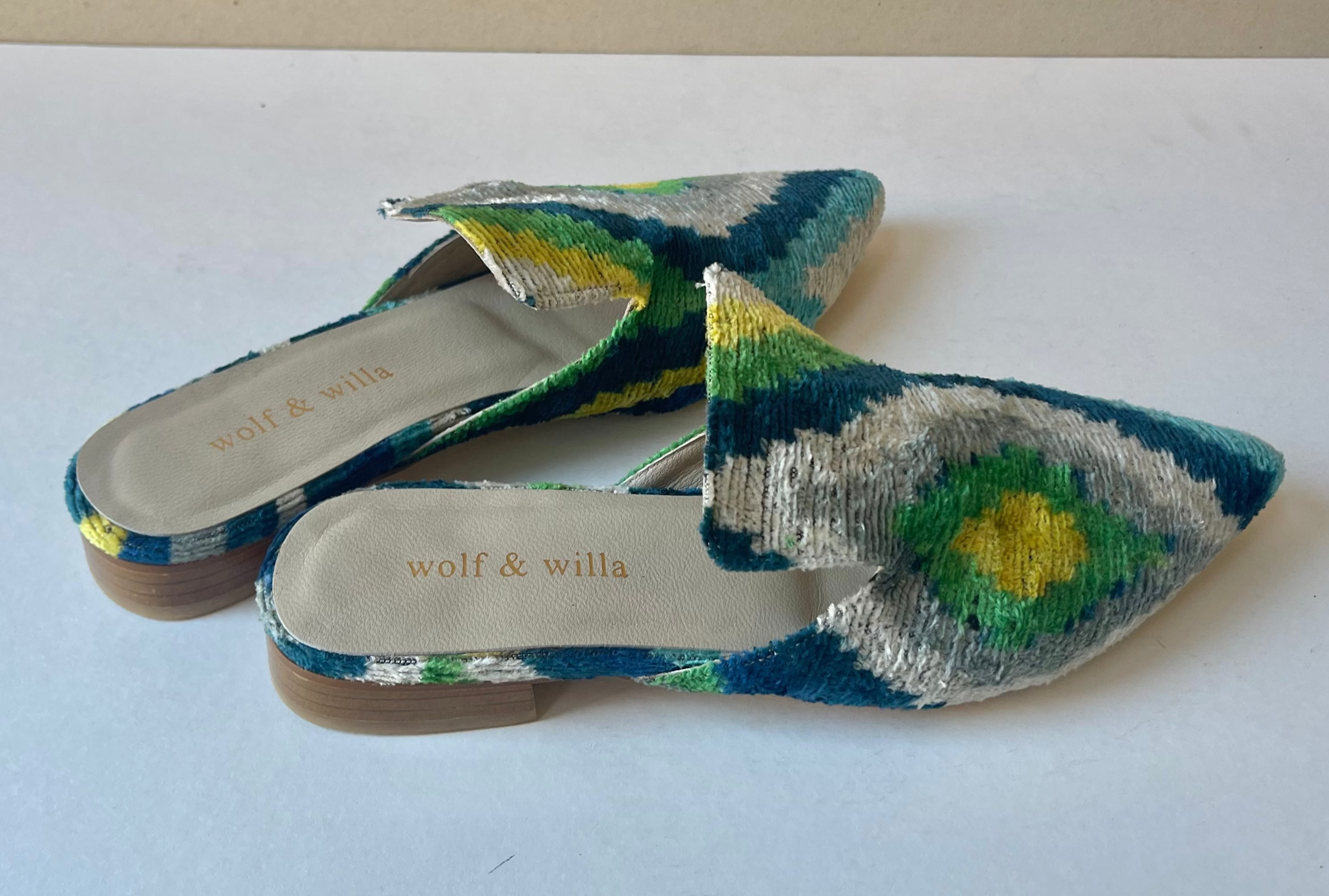 Wolf & Willa Pattern Chenille Mule Flats - Size 39 (8.5-9)