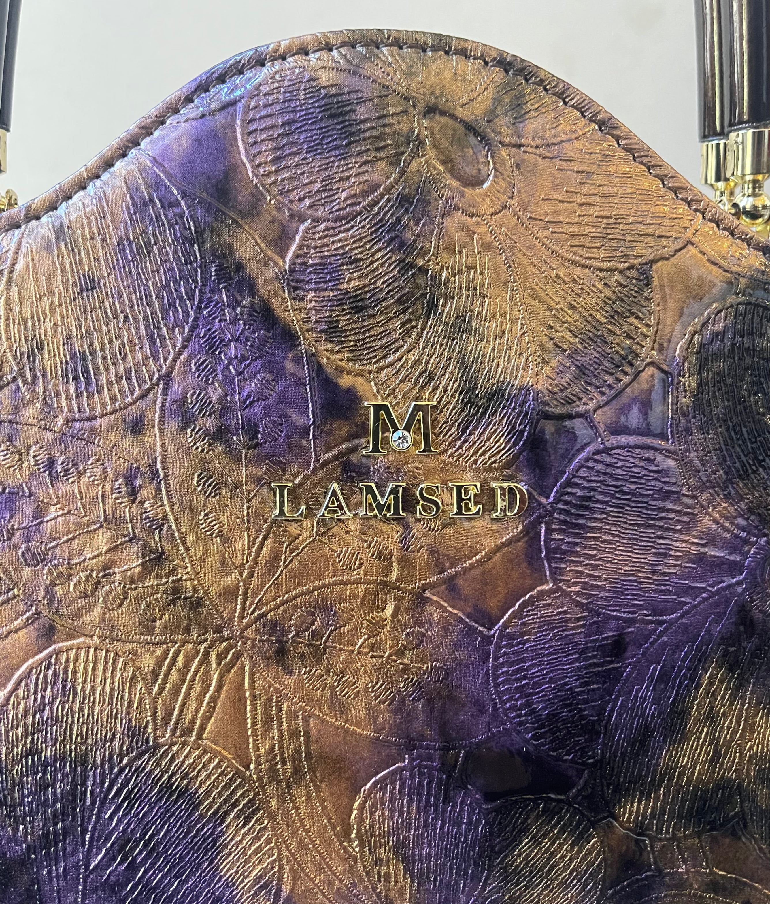 Lamsed Floral Embossed Patent Leather Purse