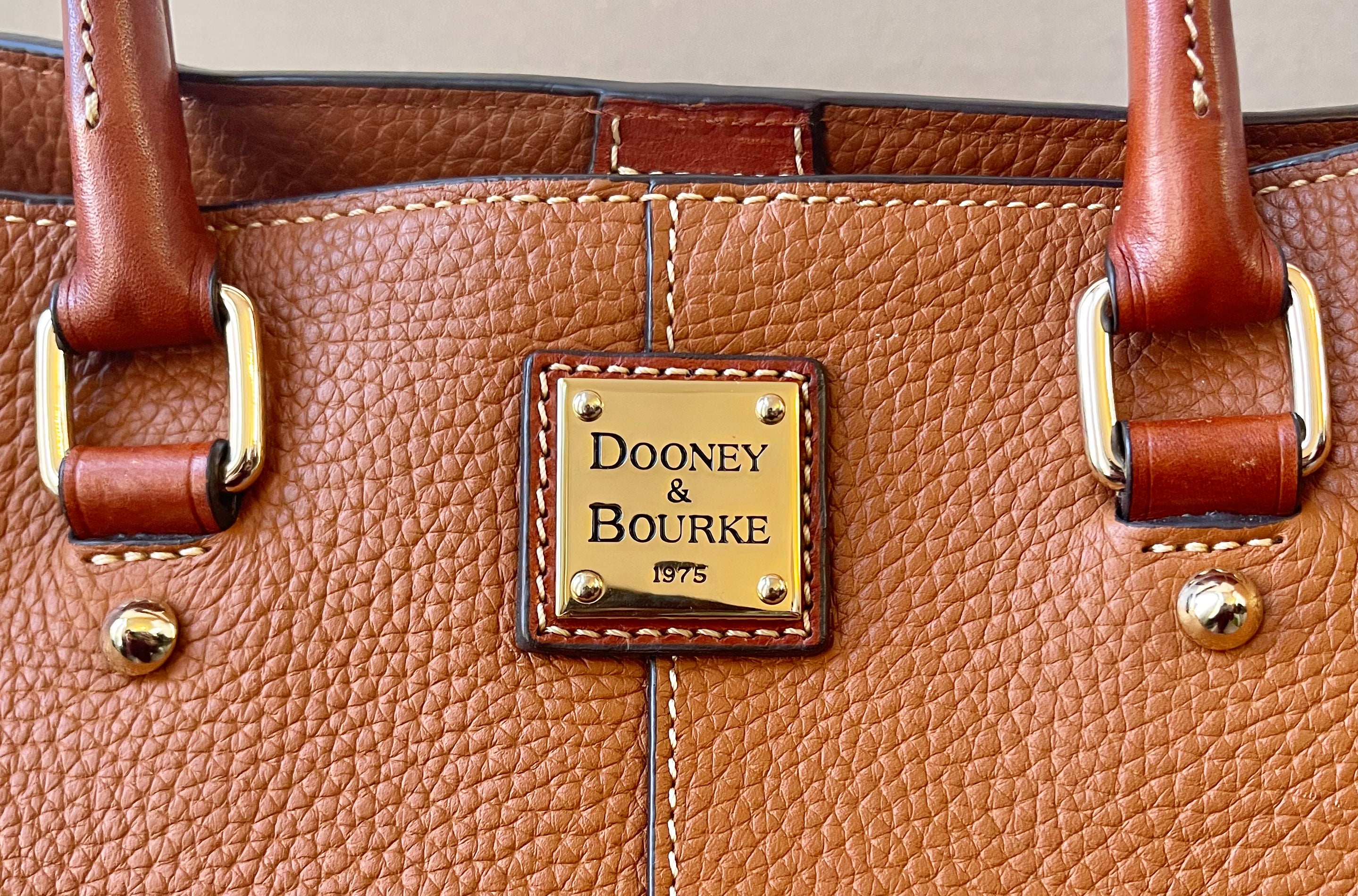 Dooney & Bourke Resale Chelsea Leather Tote