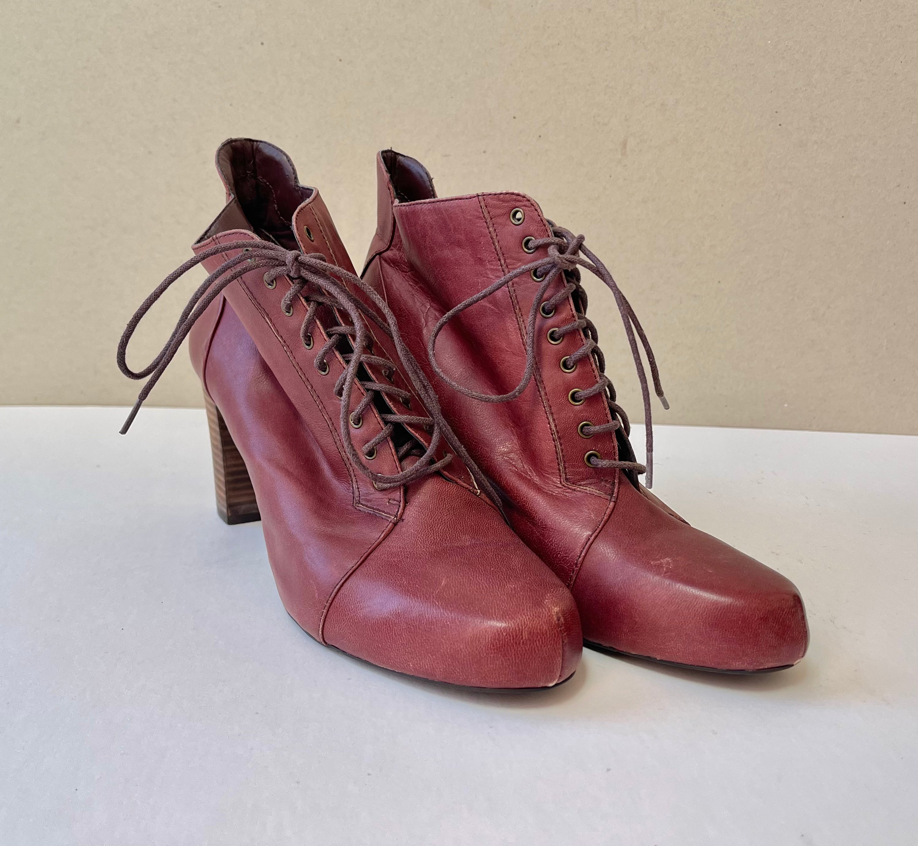 Vintage Nine West Leather Lace-Up Ankle Boots | Size 9