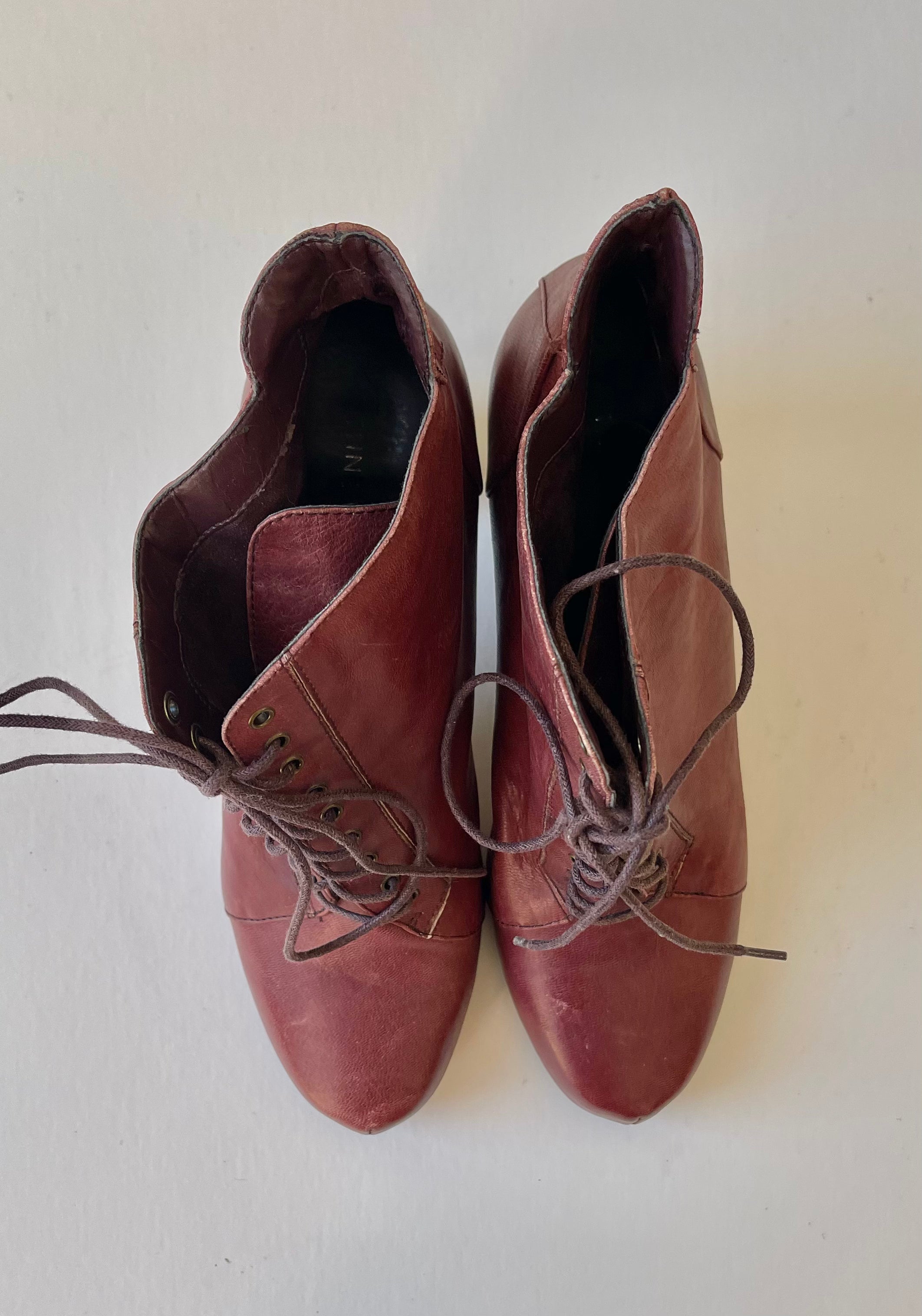 Vintage Nine West Leather Lace-Up Ankle Boots | Size 9