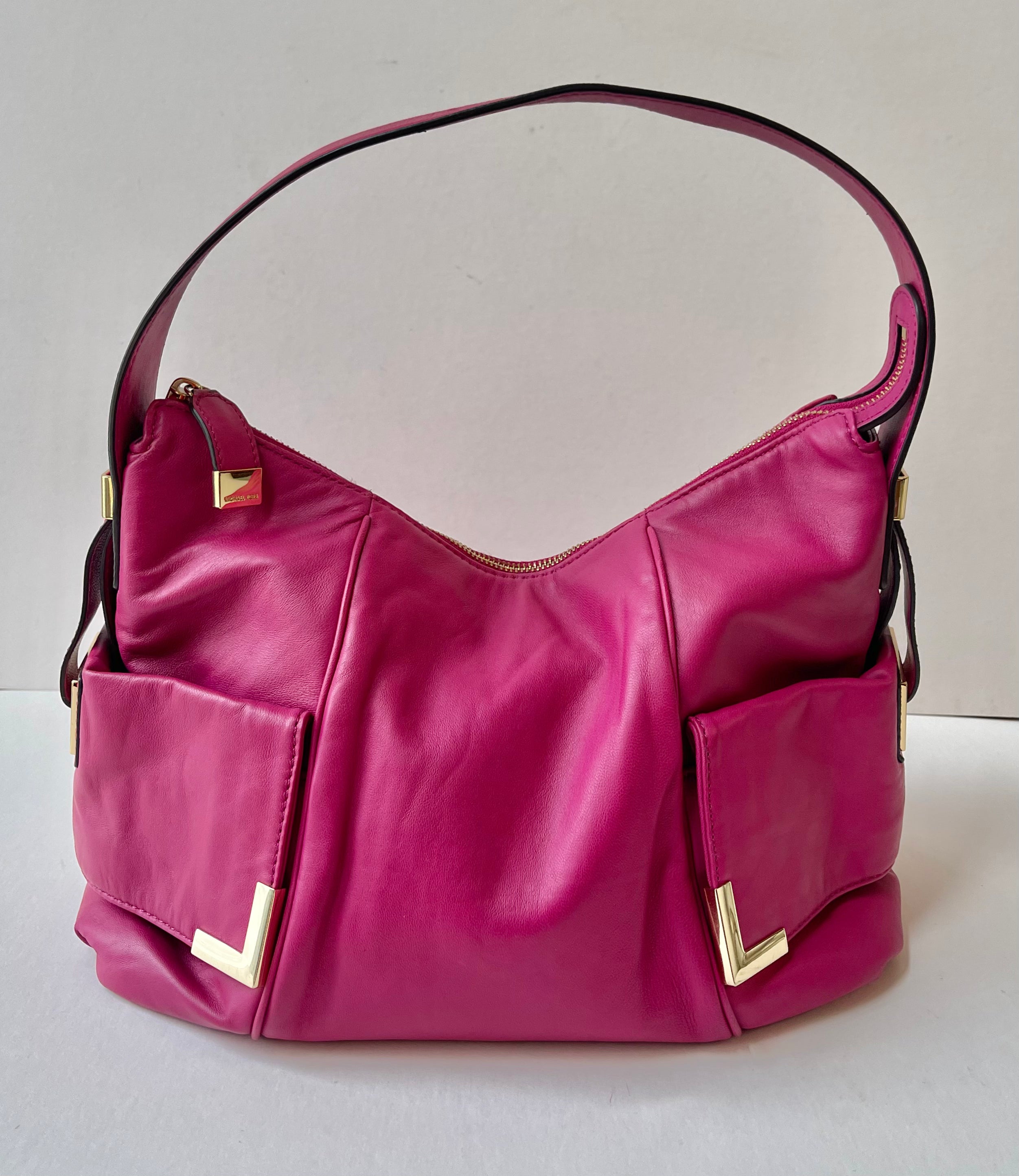 Michael Kors Beverly Fuchsia Handbag | Large