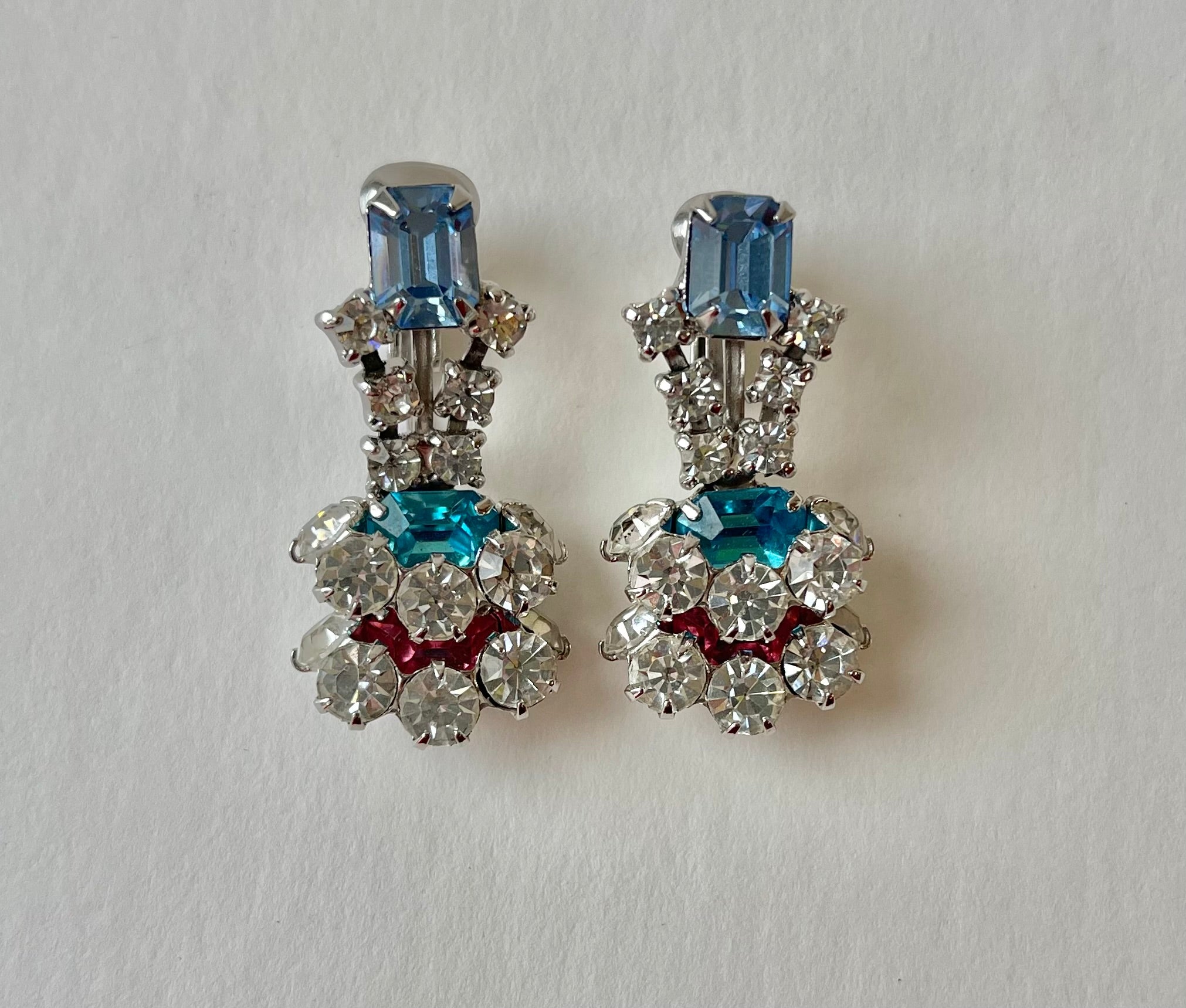 50s Rhinestone Tri-Color Dangle Earrings