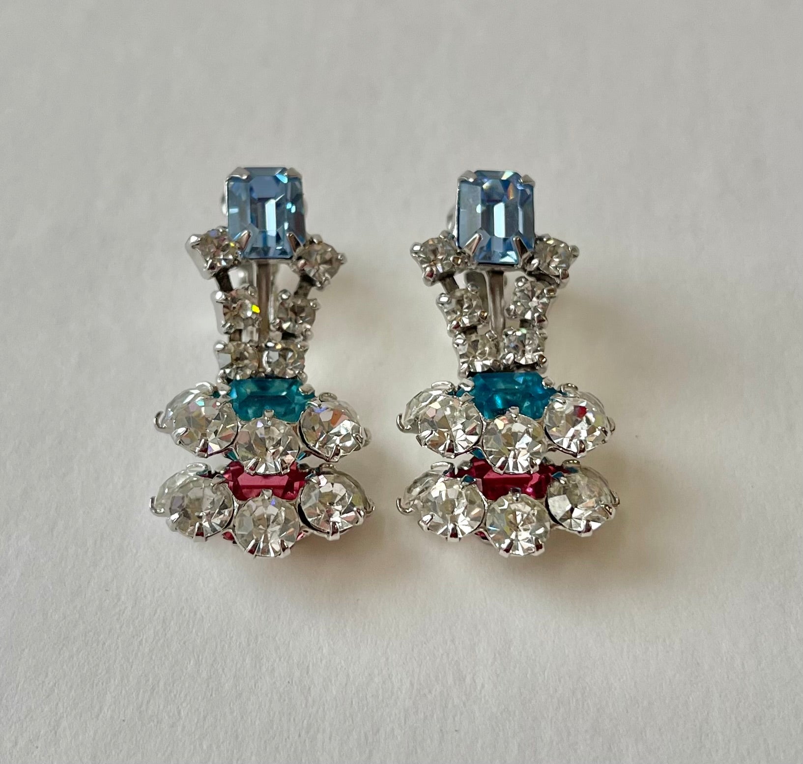 50s Rhinestone Tri-Color Dangle Earrings