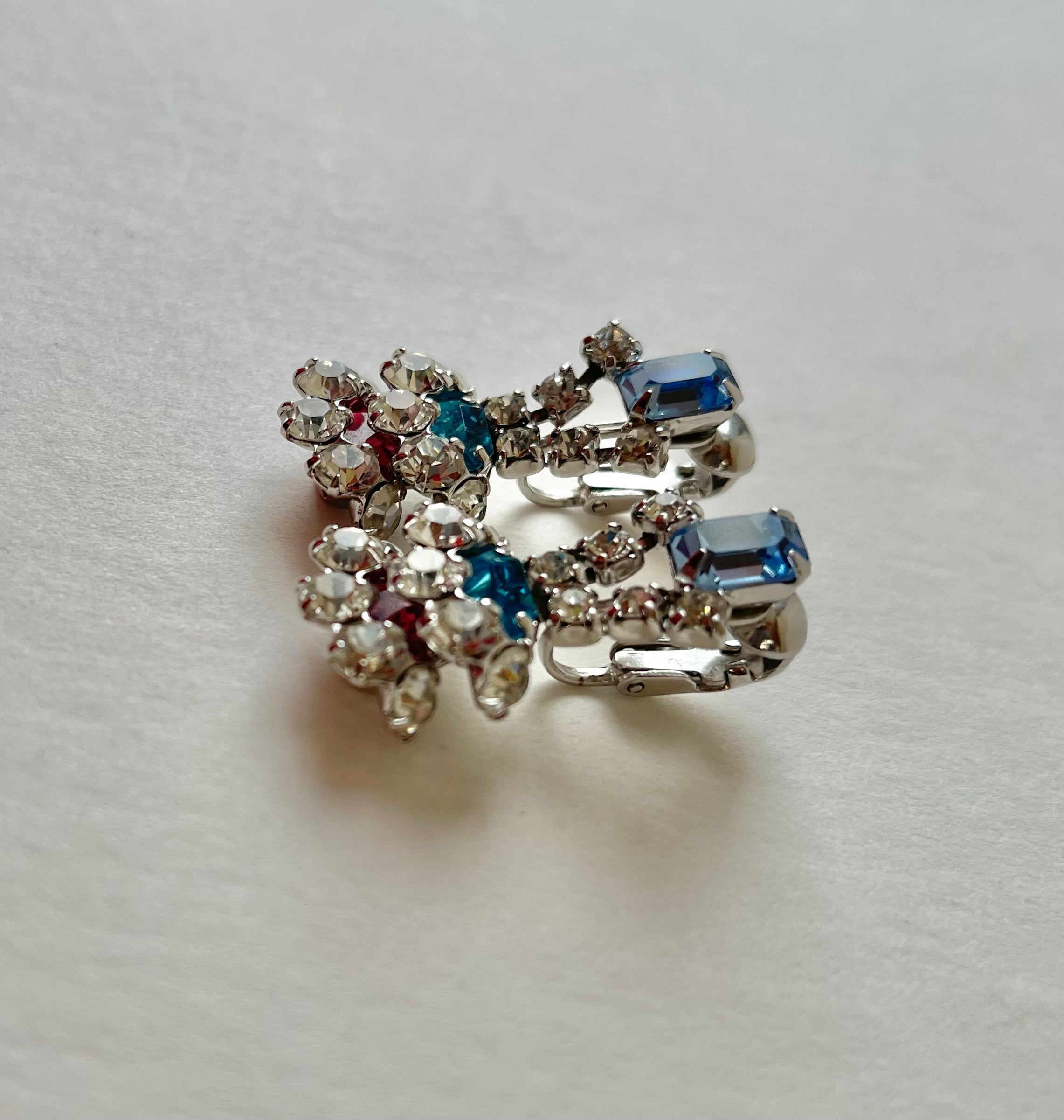 50s Rhinestone Tri-Color Dangle Earrings